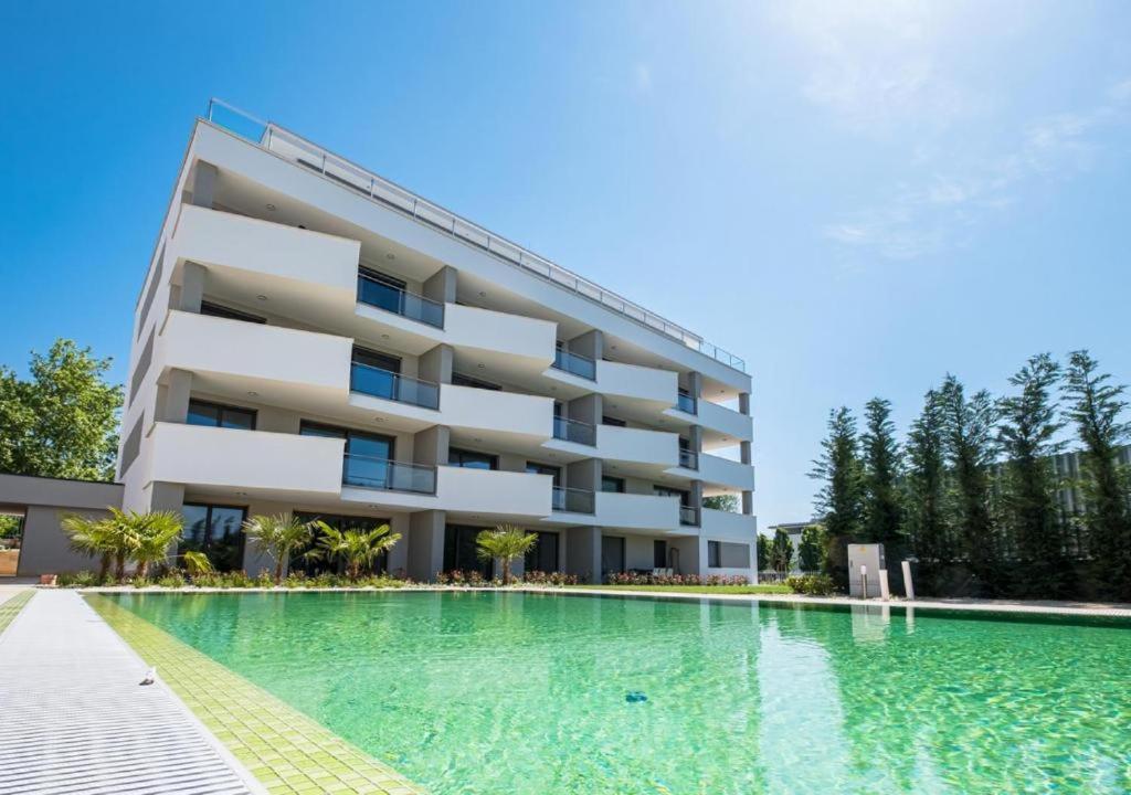Fuered Luxury Apartman With Private Pool Balatonfüred Exteriér fotografie